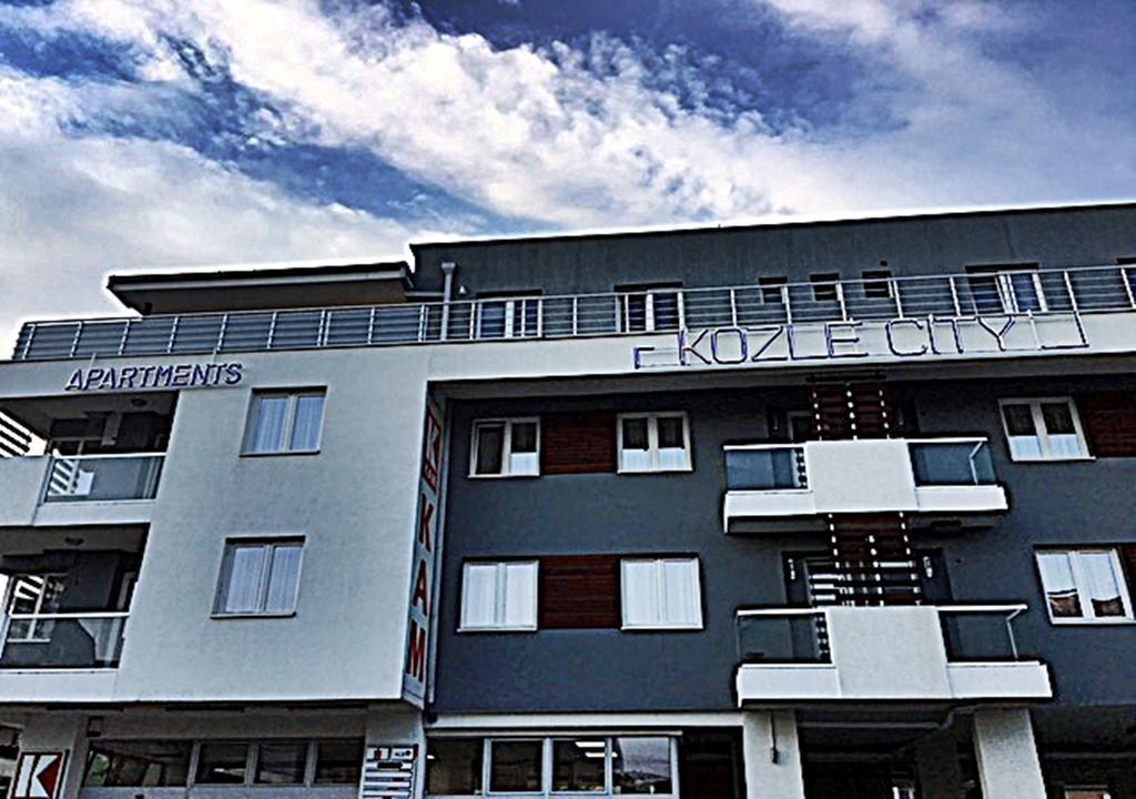 סקופיה Kozle City Apartments מראה חיצוני תמונה